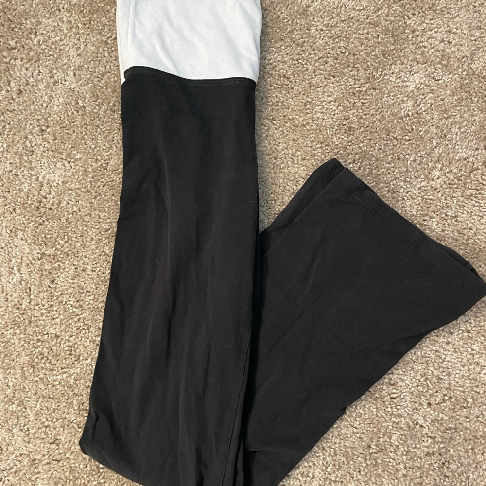 VS Yoga Pants